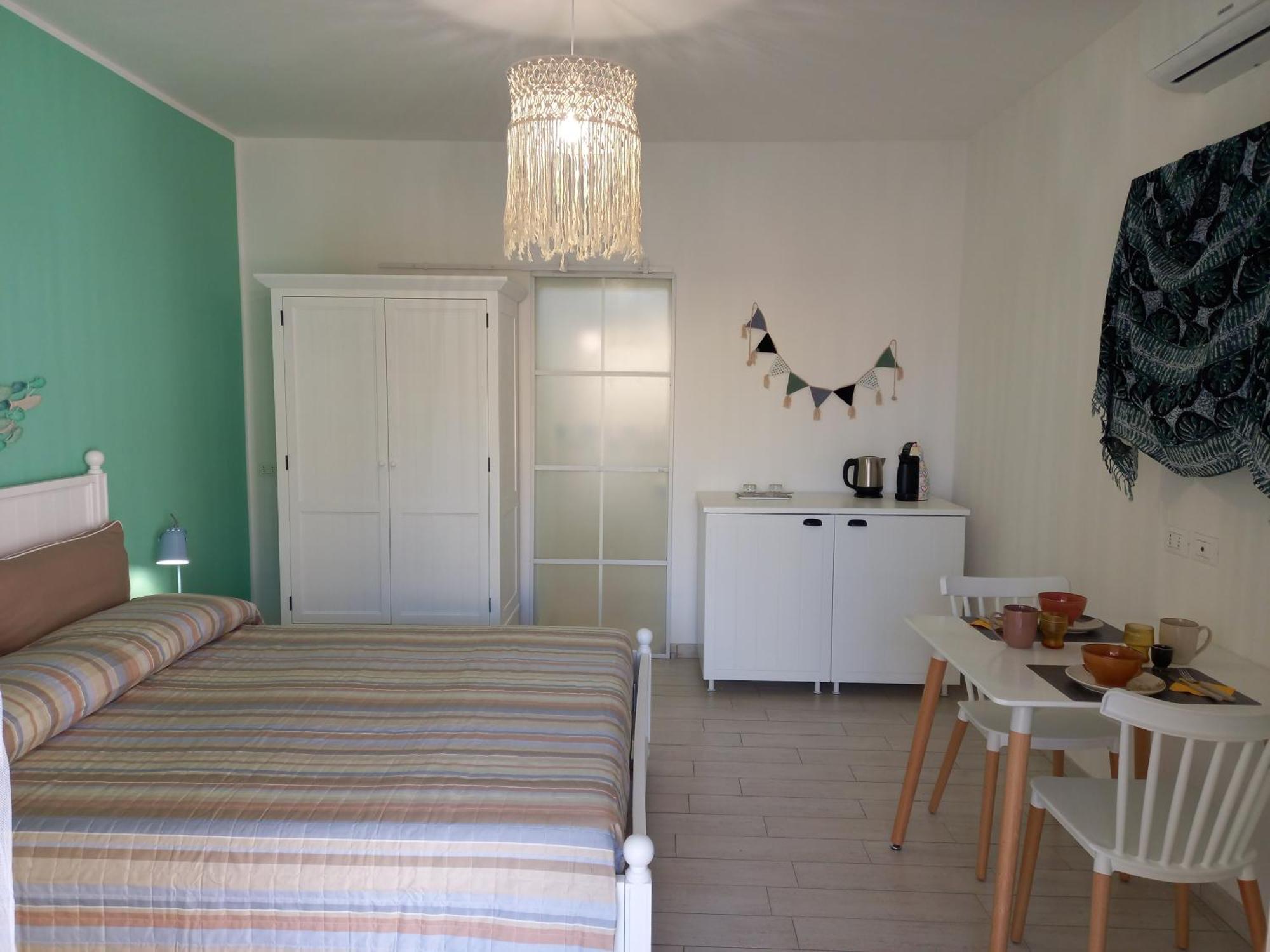 B&B La Stanza Del Borgo Cervia Bagian luar foto